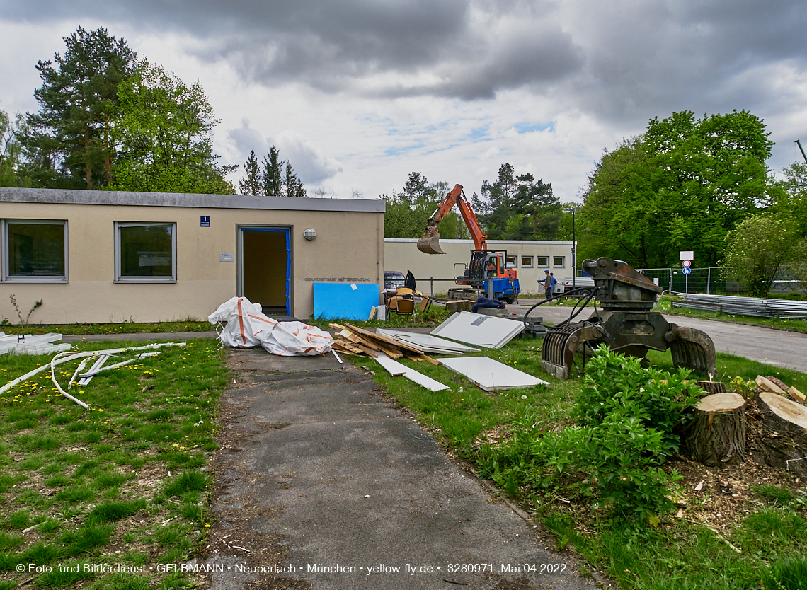 04.05.2022 - Baustelle am Haus für Kinder in Neuperlach